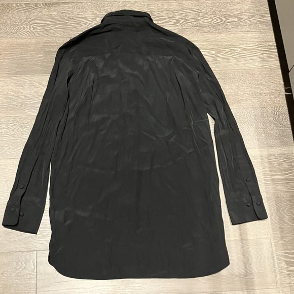 Beautiful Babaton Black Long Blouse - Picture 2 of 6